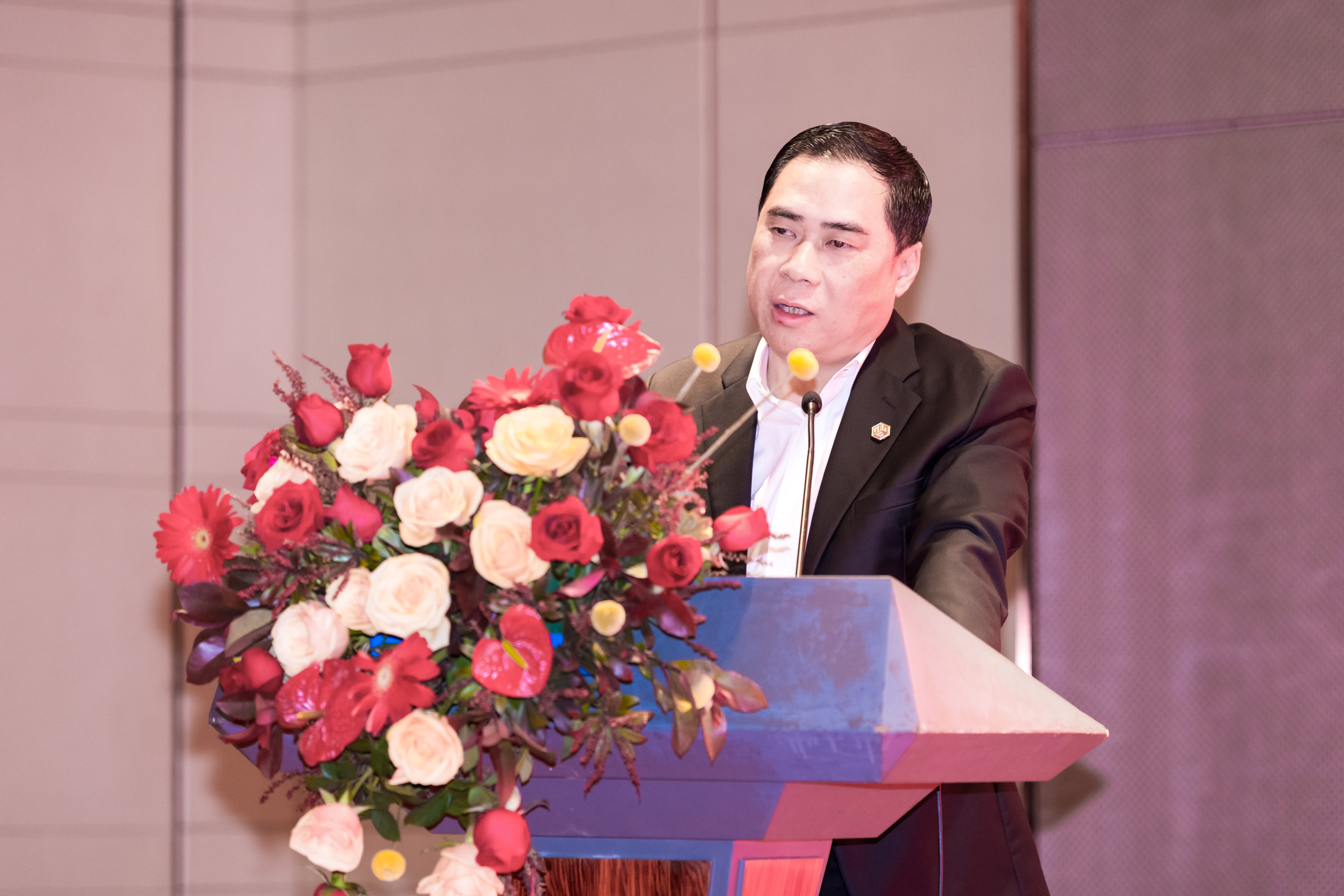 2024年终总结暨2025发展规划部署大会胜利召开